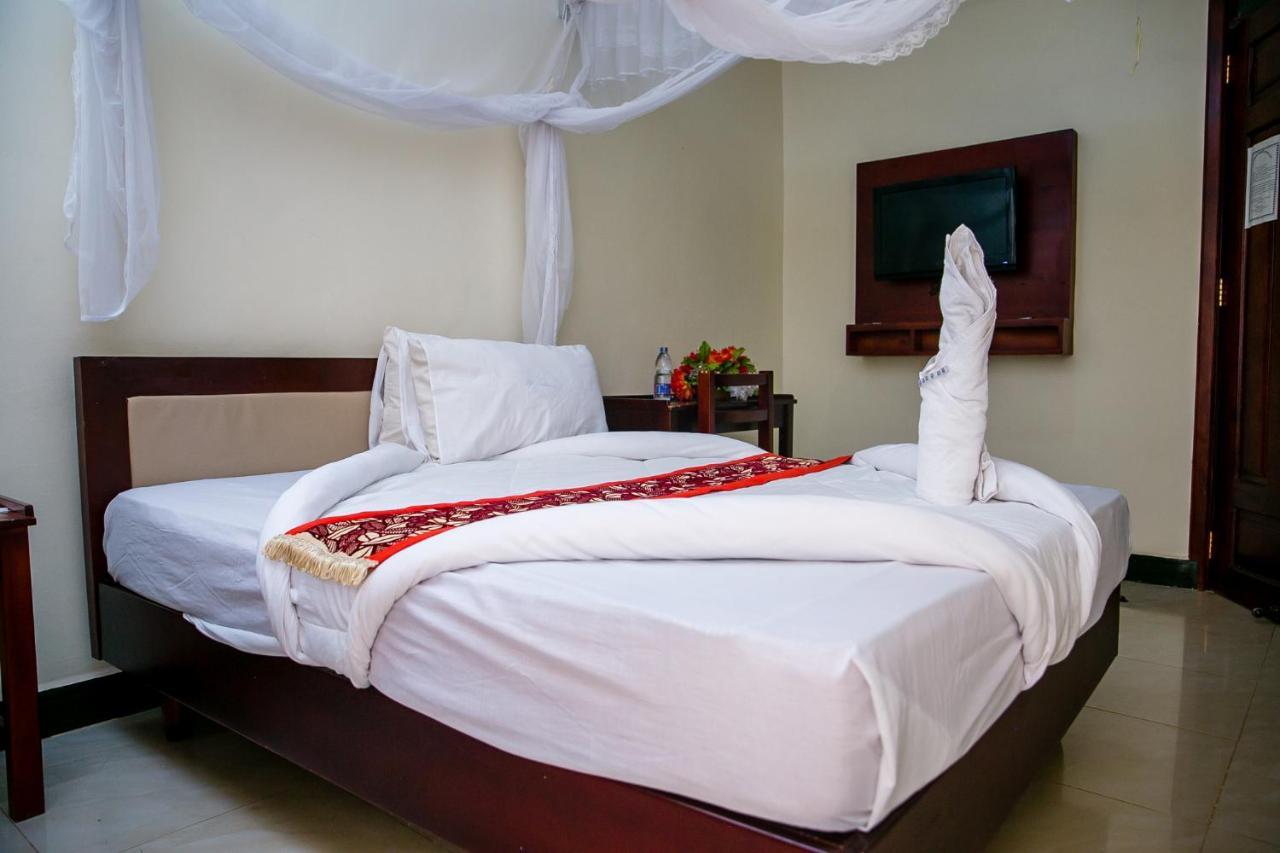 Kibo Peak Palace Hotel Morogoro Kültér fotó