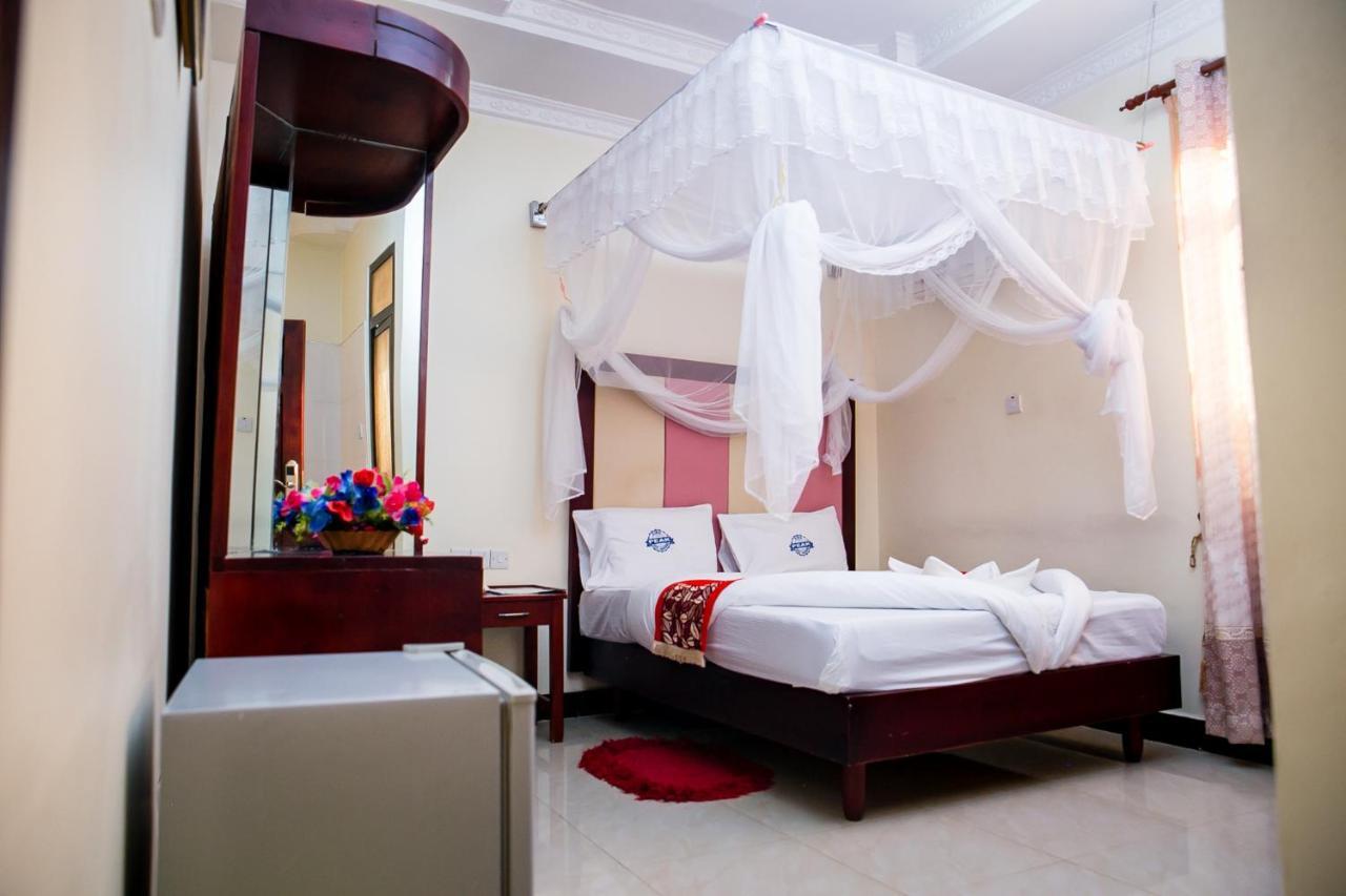 Kibo Peak Palace Hotel Morogoro Kültér fotó