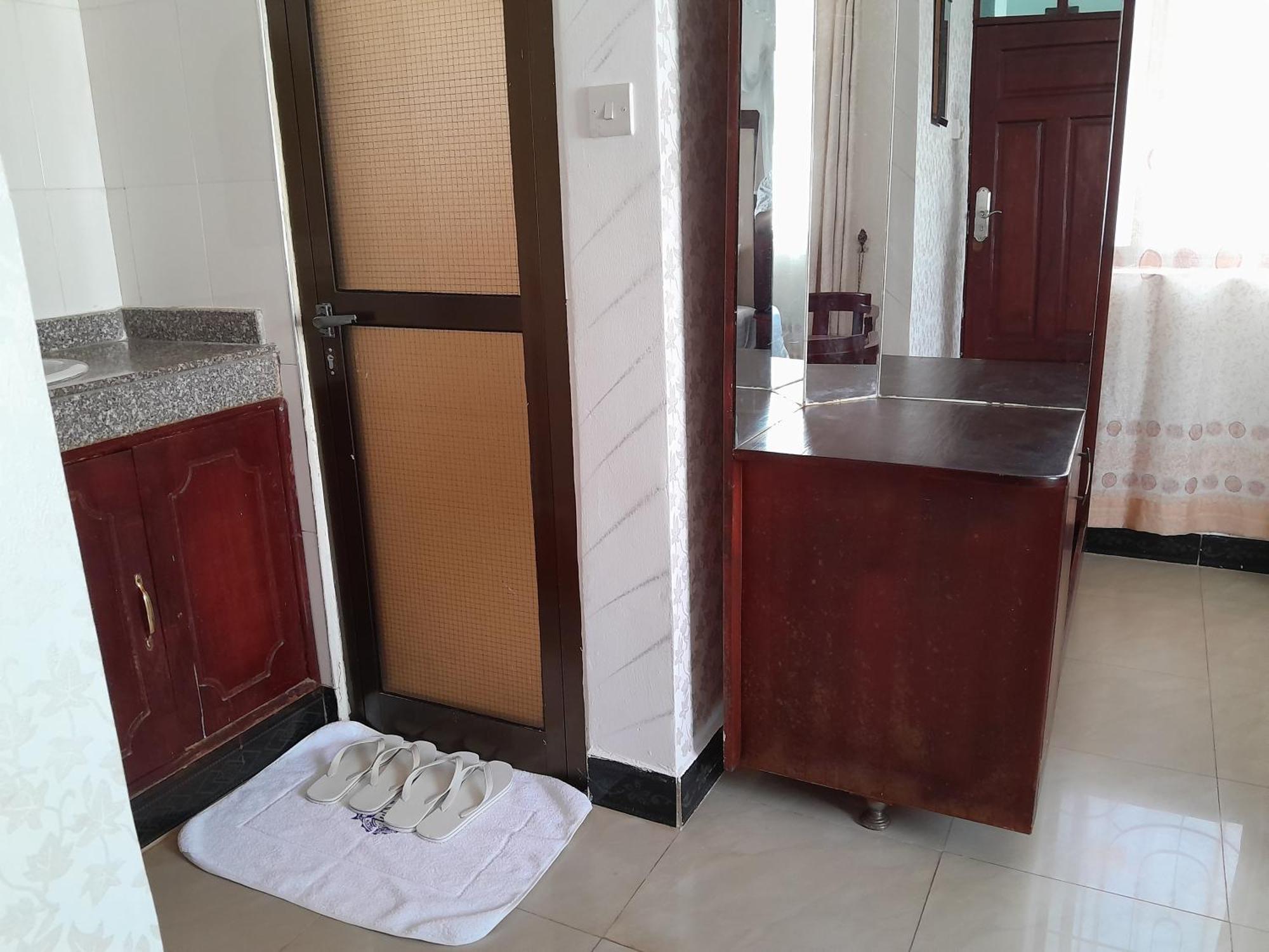 Kibo Peak Palace Hotel Morogoro Kültér fotó