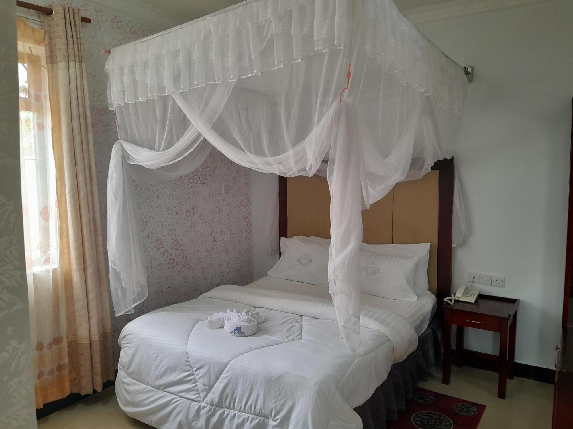 Kibo Peak Palace Hotel Morogoro Kültér fotó