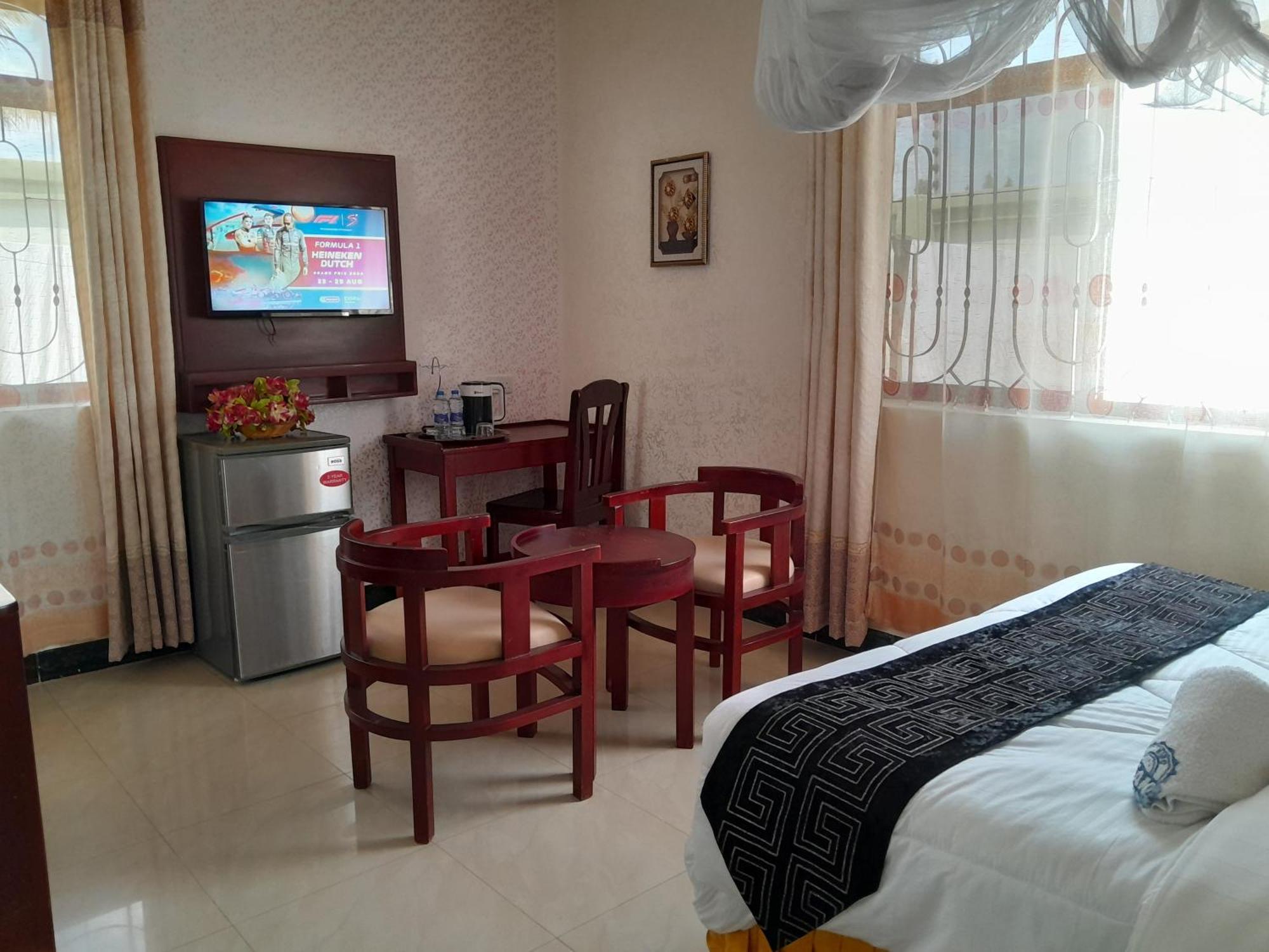 Kibo Peak Palace Hotel Morogoro Kültér fotó