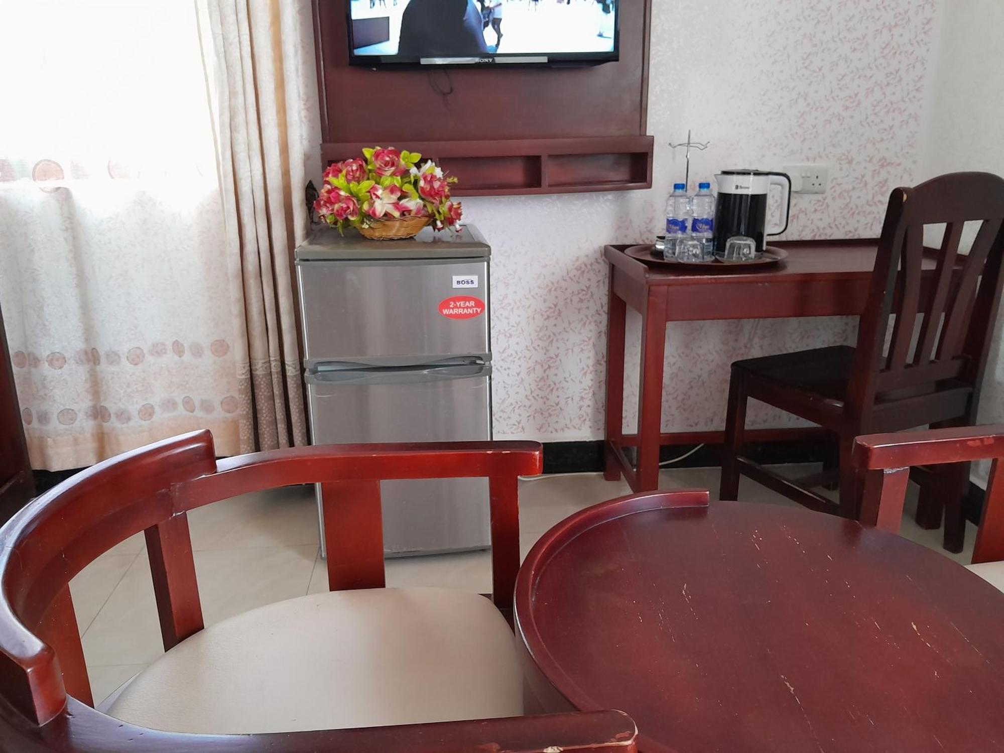 Kibo Peak Palace Hotel Morogoro Kültér fotó