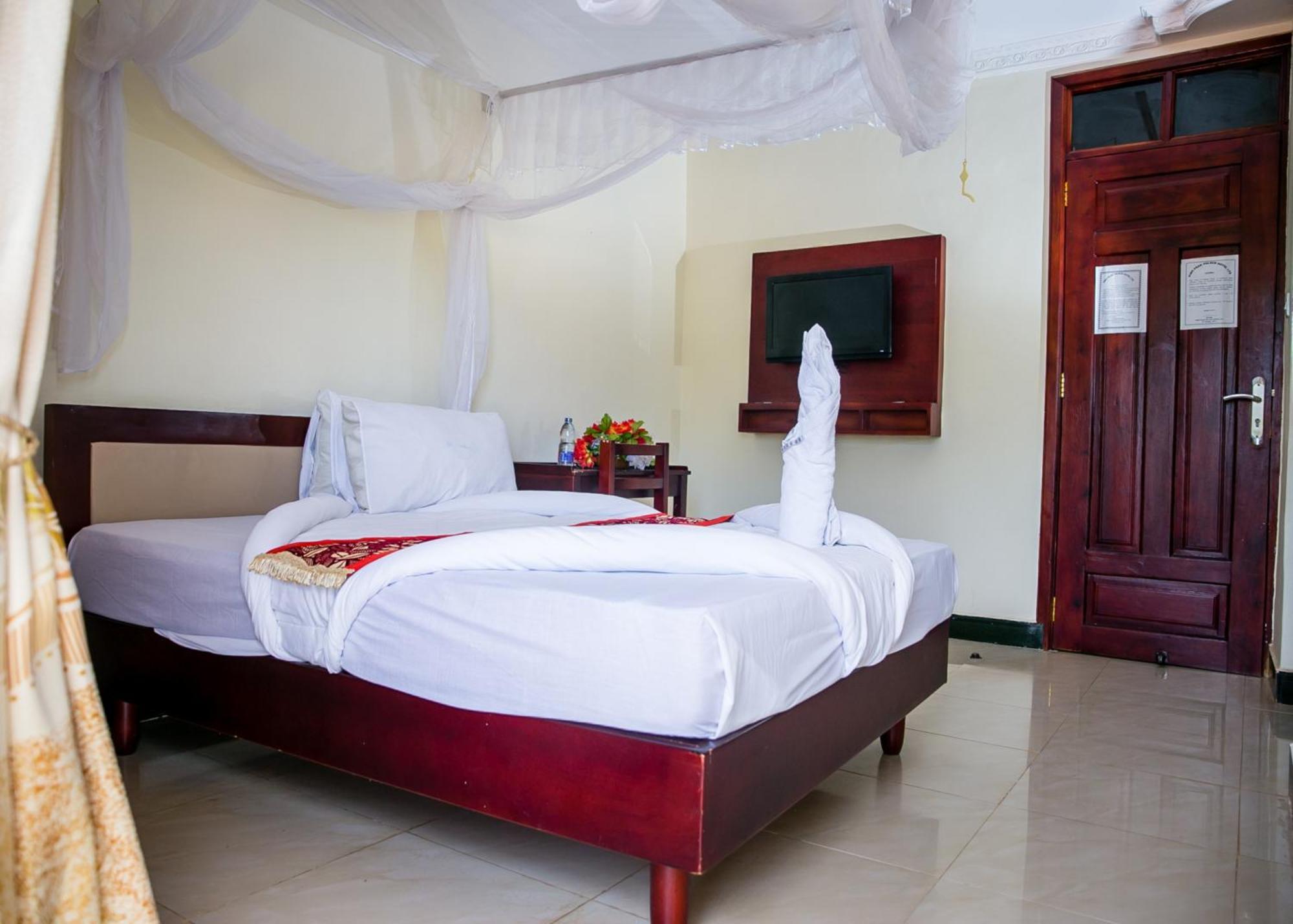 Kibo Peak Palace Hotel Morogoro Kültér fotó